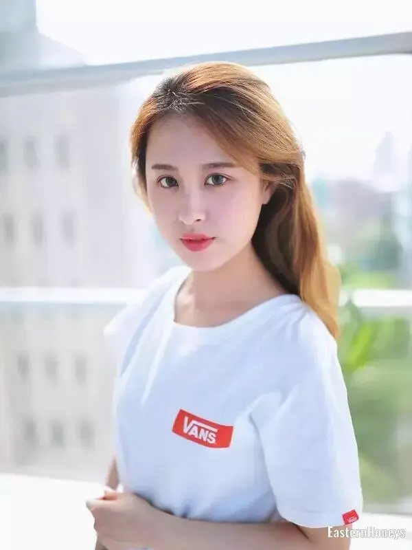 Yue Profile image 1