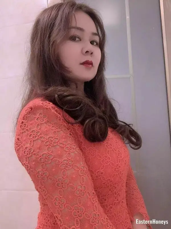 Xue Mei Profile image 3