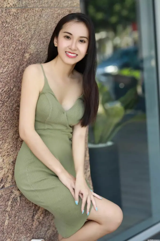 Emma Profile image 4