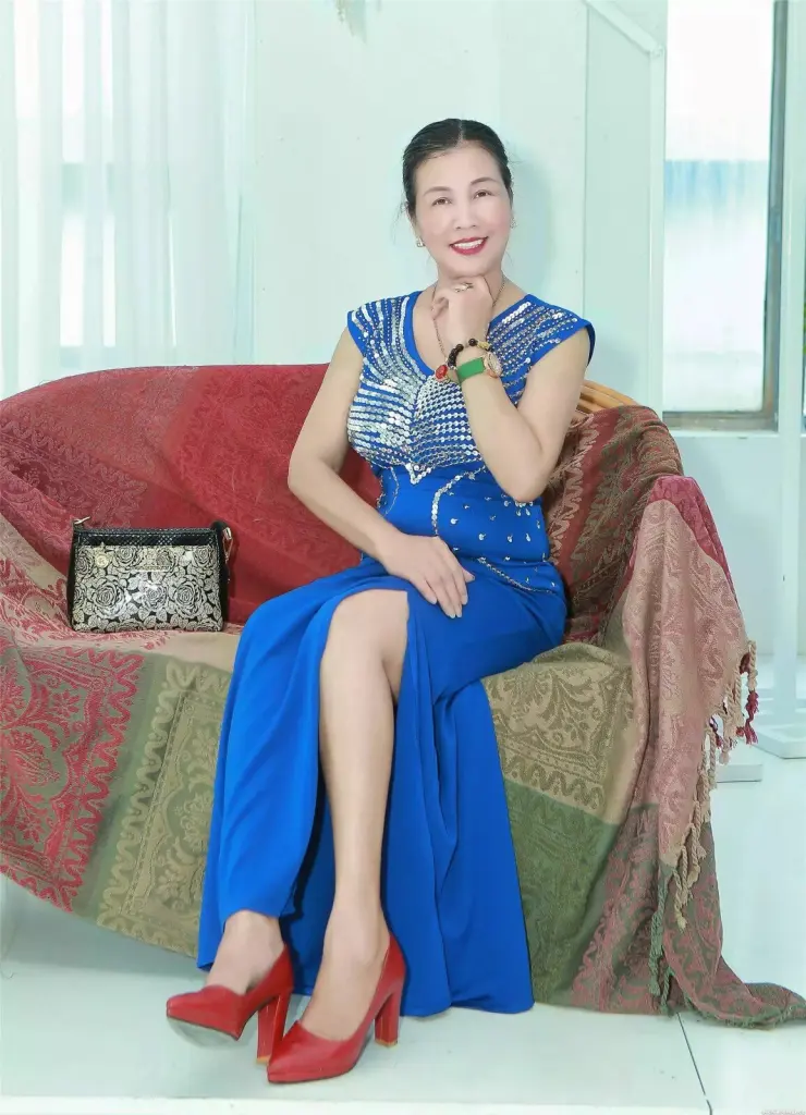 Thi Thu Hoa Profile image 1