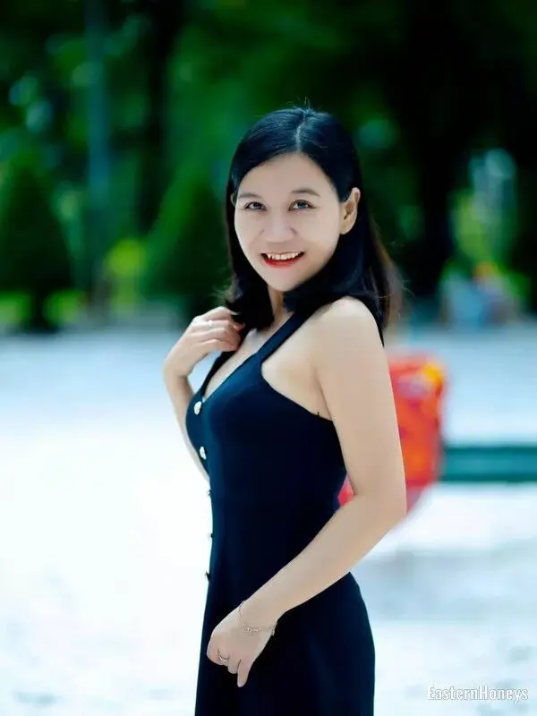 Linda Profile image 1