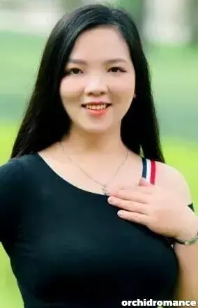 Duong Lan Profile image 2