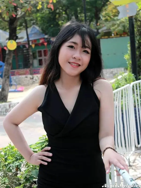 Cynthia Profile image 1