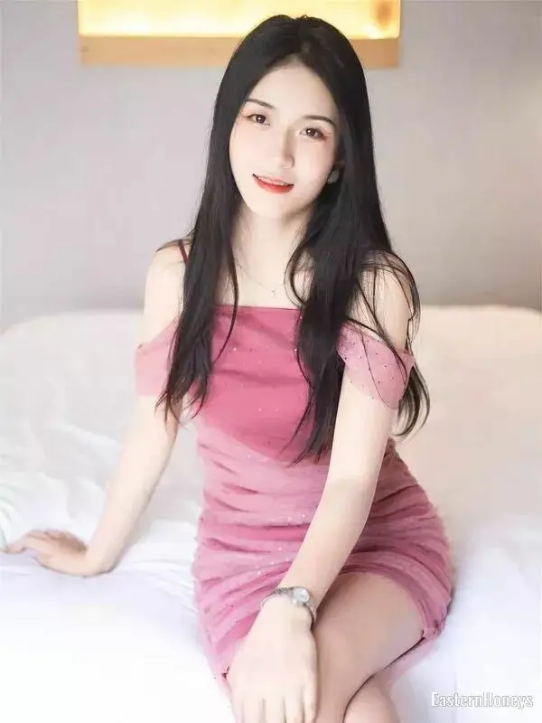 Peipei Profile image 2
