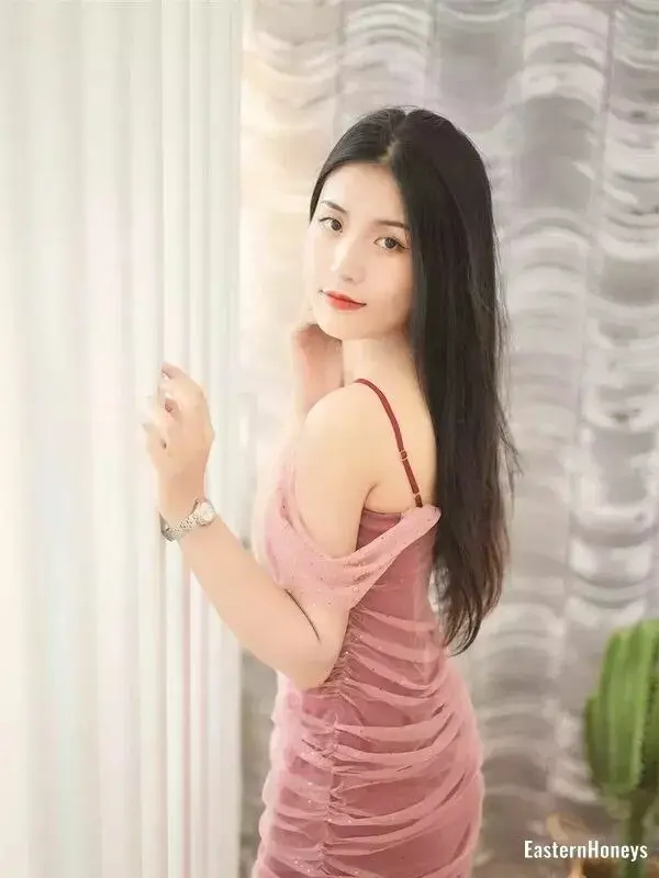 Peipei Profile image 4
